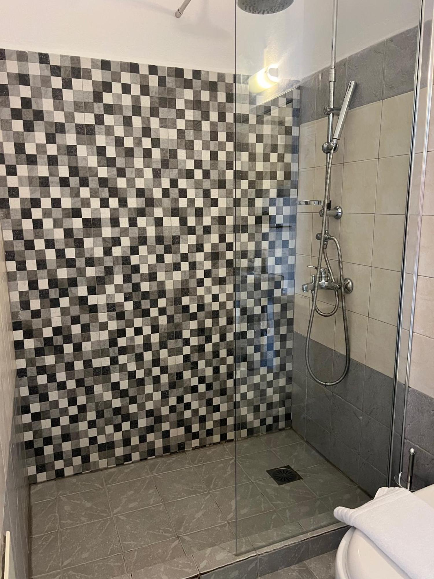 Unique Galini Oia - Adults Only Apart otel Dış mekan fotoğraf