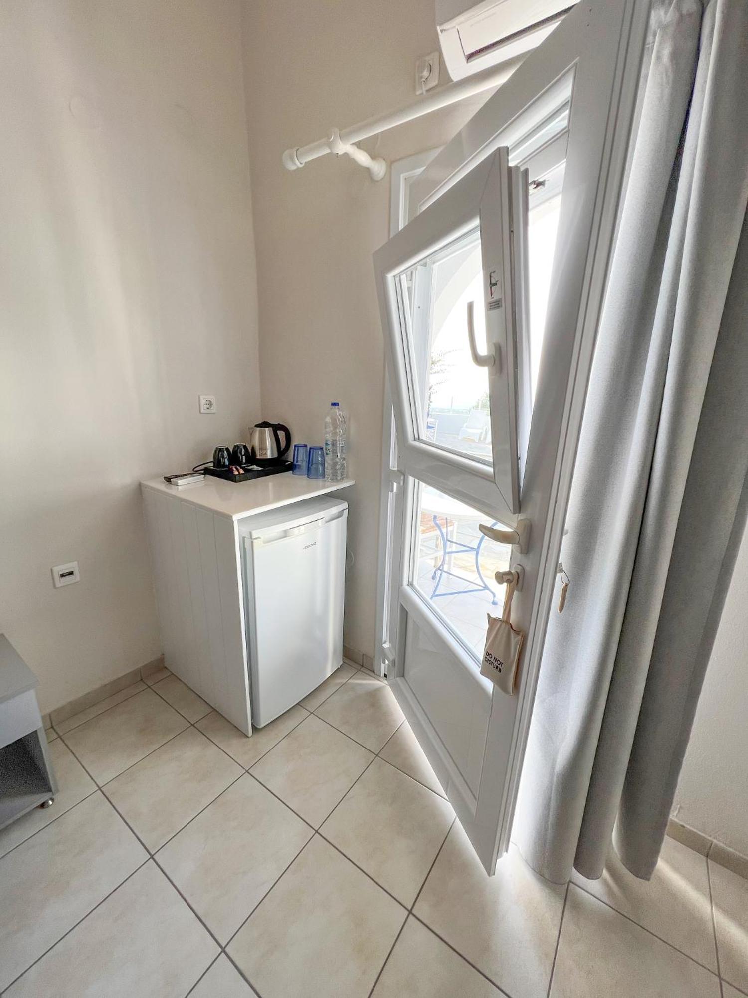 Unique Galini Oia - Adults Only Apart otel Dış mekan fotoğraf