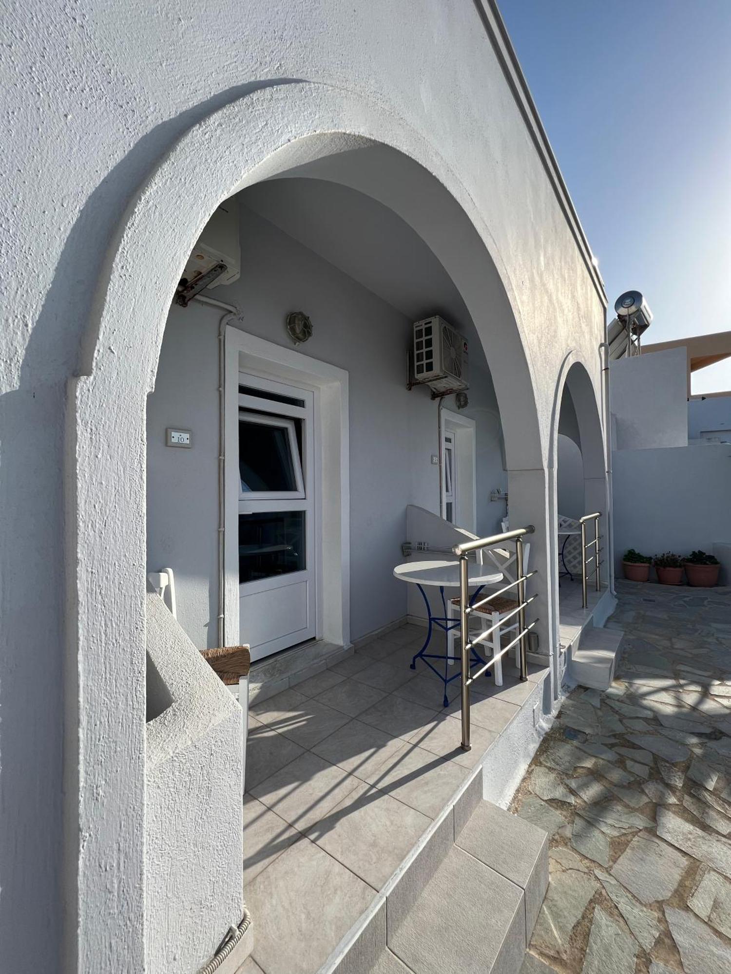 Unique Galini Oia - Adults Only Apart otel Dış mekan fotoğraf