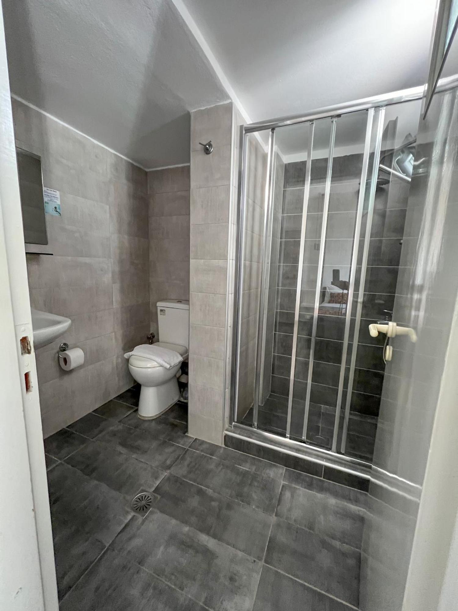Unique Galini Oia - Adults Only Apart otel Dış mekan fotoğraf