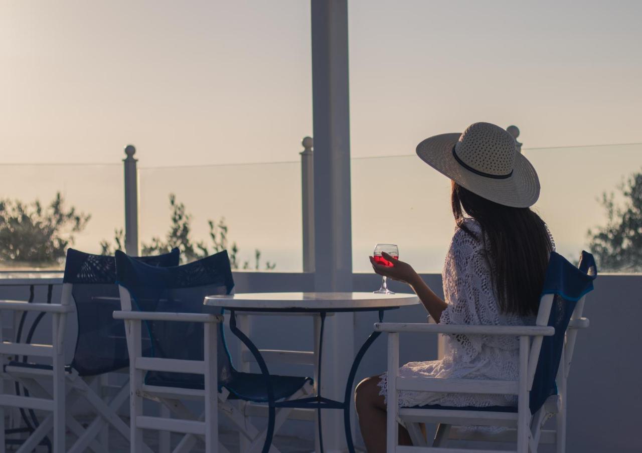 Unique Galini Oia - Adults Only Apart otel Dış mekan fotoğraf